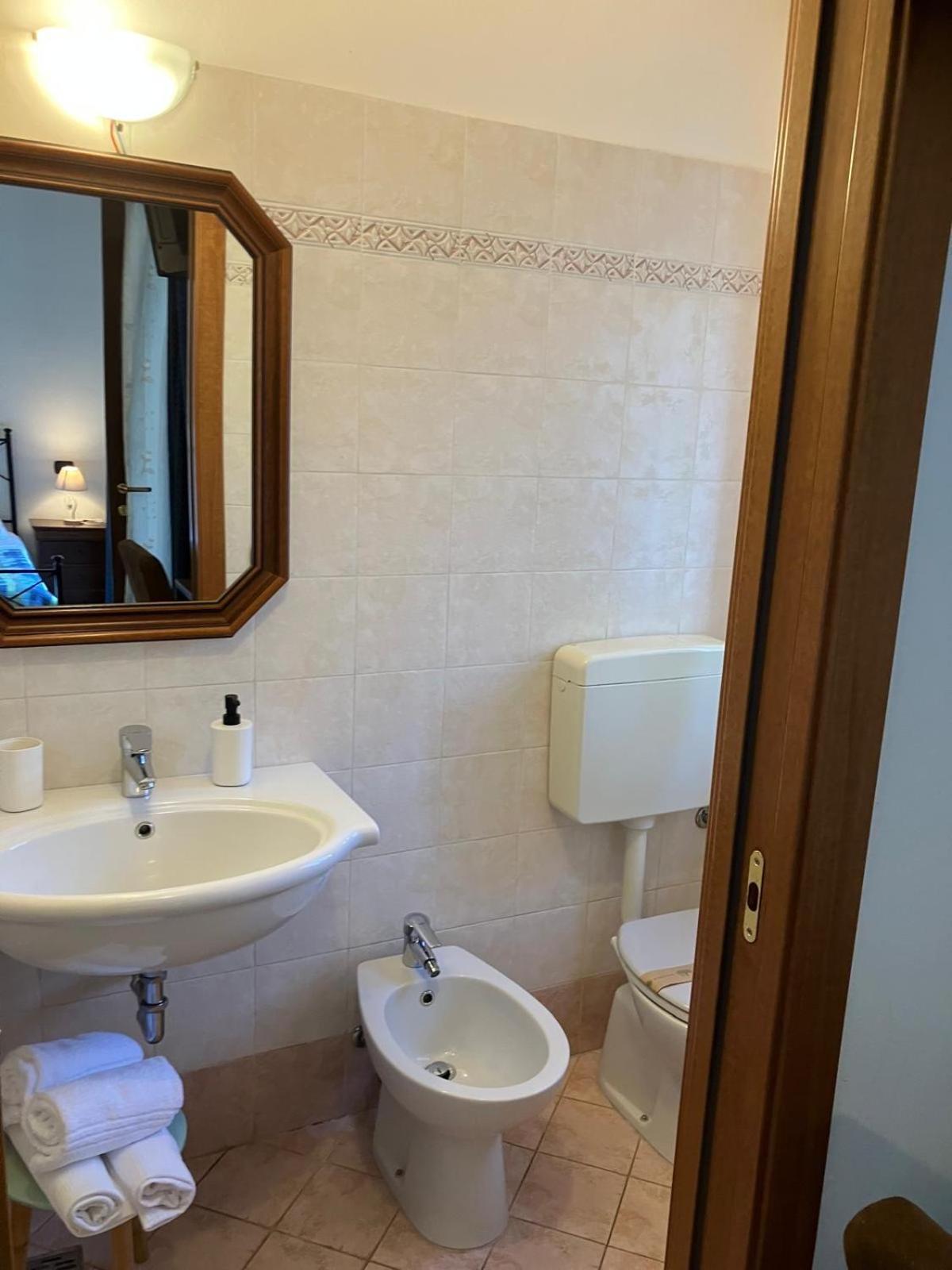 La Terrazza Hotell Peschiera del Garda Eksteriør bilde